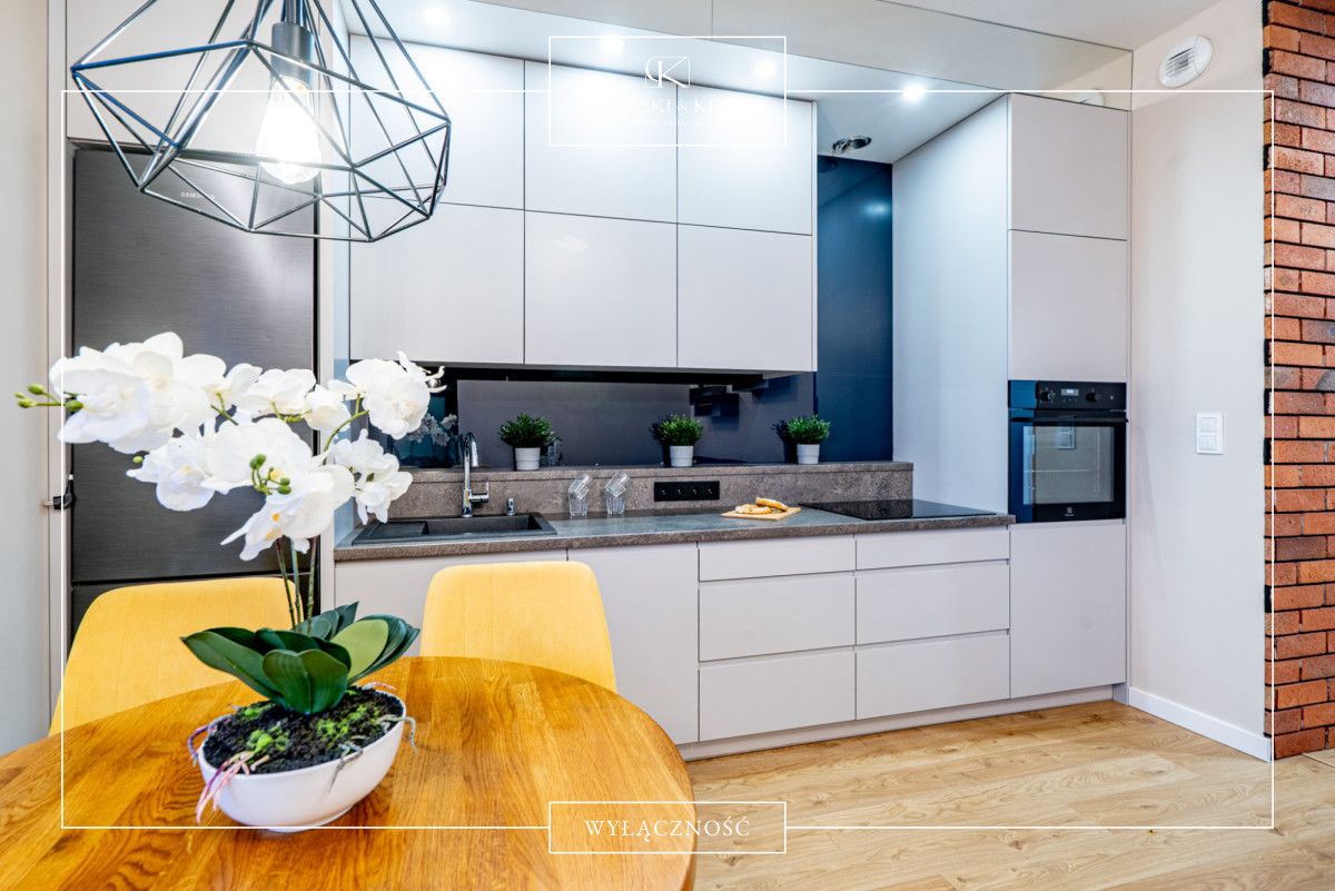 Mieszkanie 2-pokojowe Poznań Dębiec, ul. 28 Czerwca 1956 r.. Zdjęcie 4