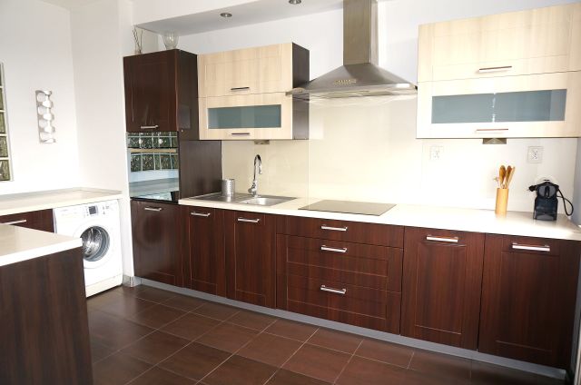 Mieszkanie 2-pokojowe Rzeszów Staromieście, ul. Antoniego Gromskiego. Zdjęcie 3