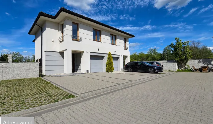 bliźniak, 4 pokoje Kiełpin, ul. Wiśniowa
