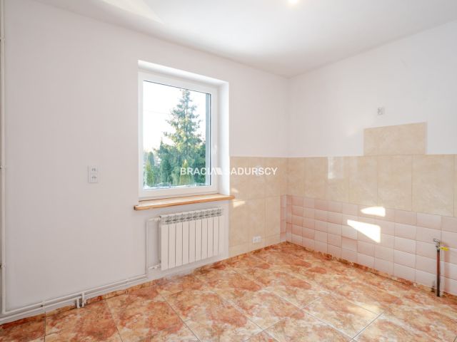 dom wolnostojący, 6 pokoi Zabierzów, ul. Śląska. Zdjęcie 34