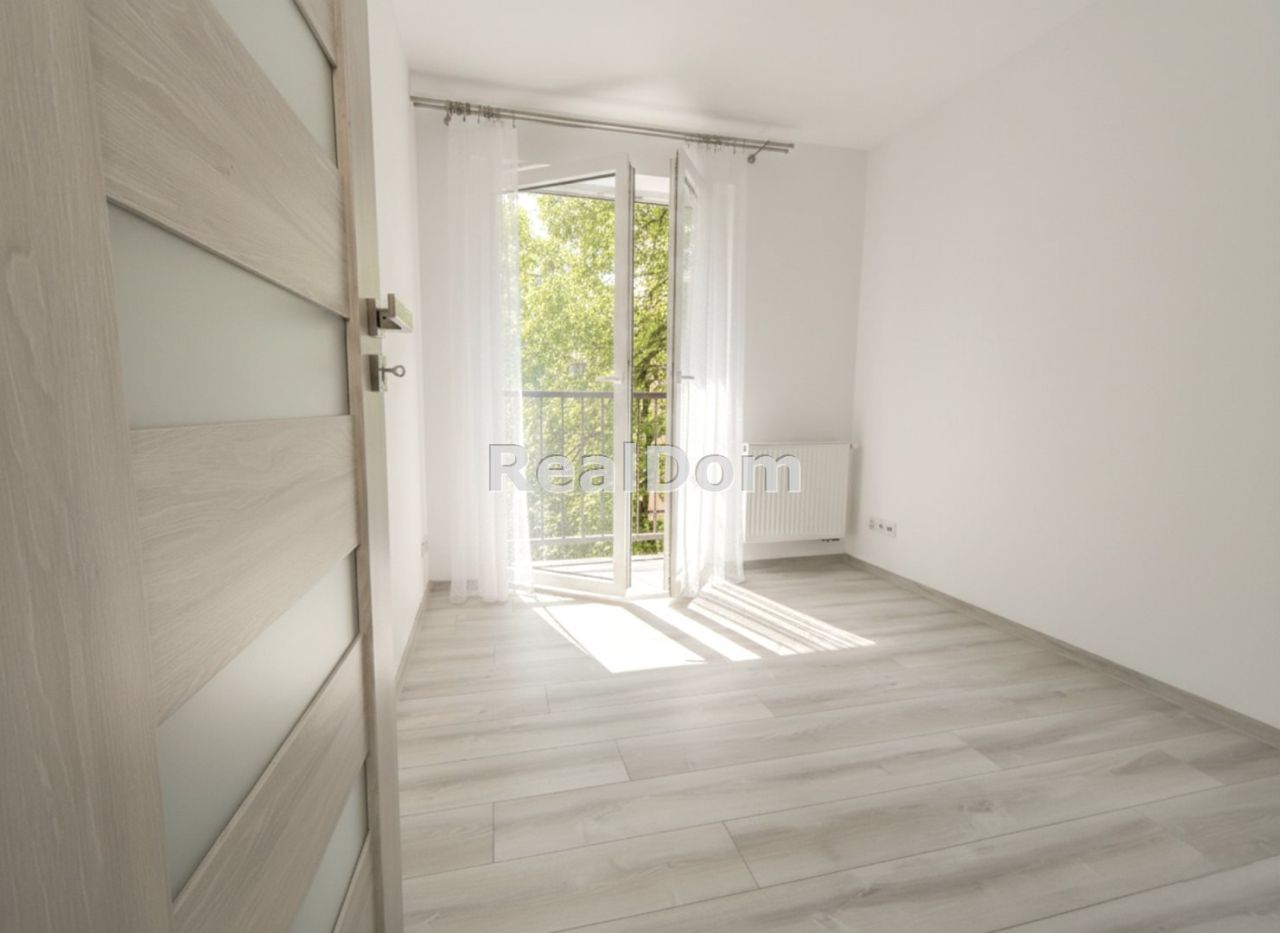 Mieszkanie 2-pokojowe Kraków Krowodrza, al. Kijowska. Zdjęcie 3