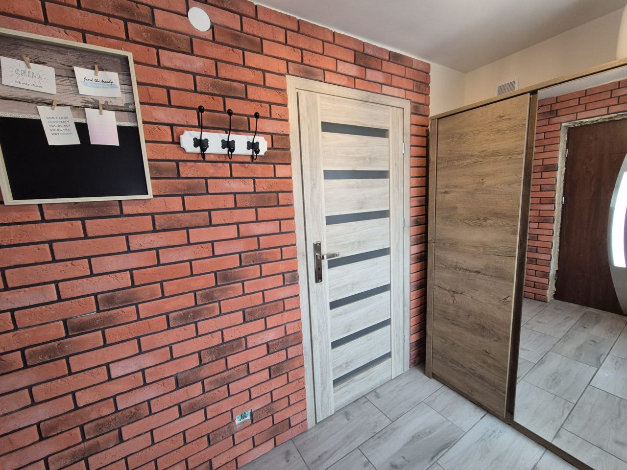 dom wolnostojący, 2 pokoje Boratyn. Zdjęcie 2