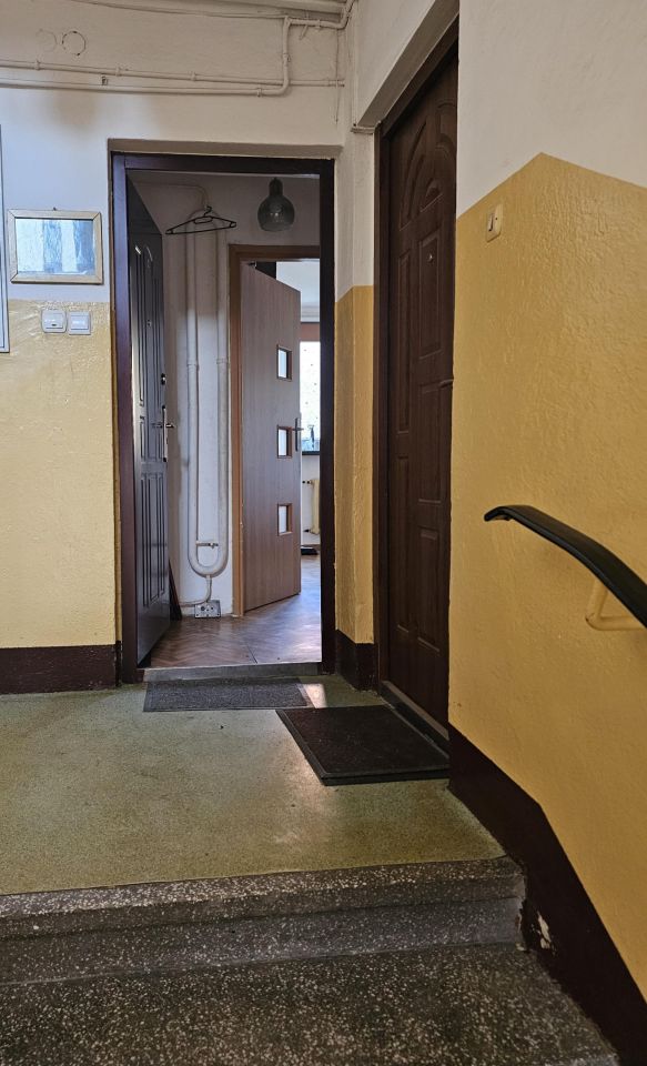 Mieszkanie 2-pokojowe Jelenia Góra Centrum, ul. Heleny Modrzejewskiej. Zdjęcie 1