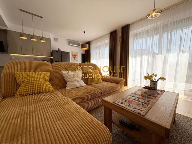 dom szeregowy, 5 pokoi Rzeszów Biała, al. gen. Władysława Sikorskiego. Zdjęcie 8