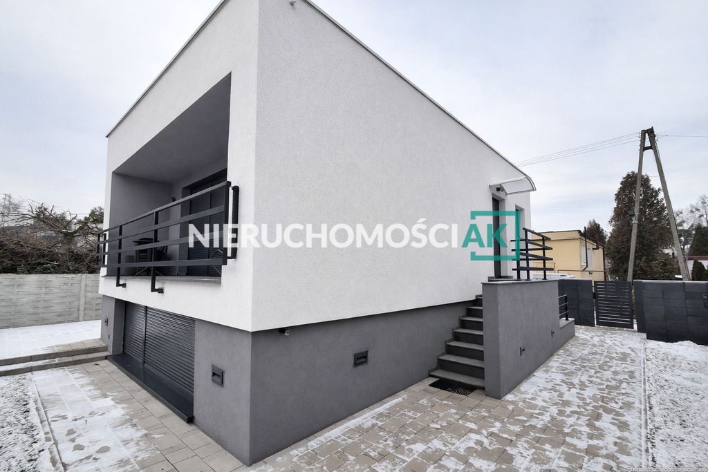 dom wolnostojący, 4 pokoje Mikorzyn. Zdjęcie 2