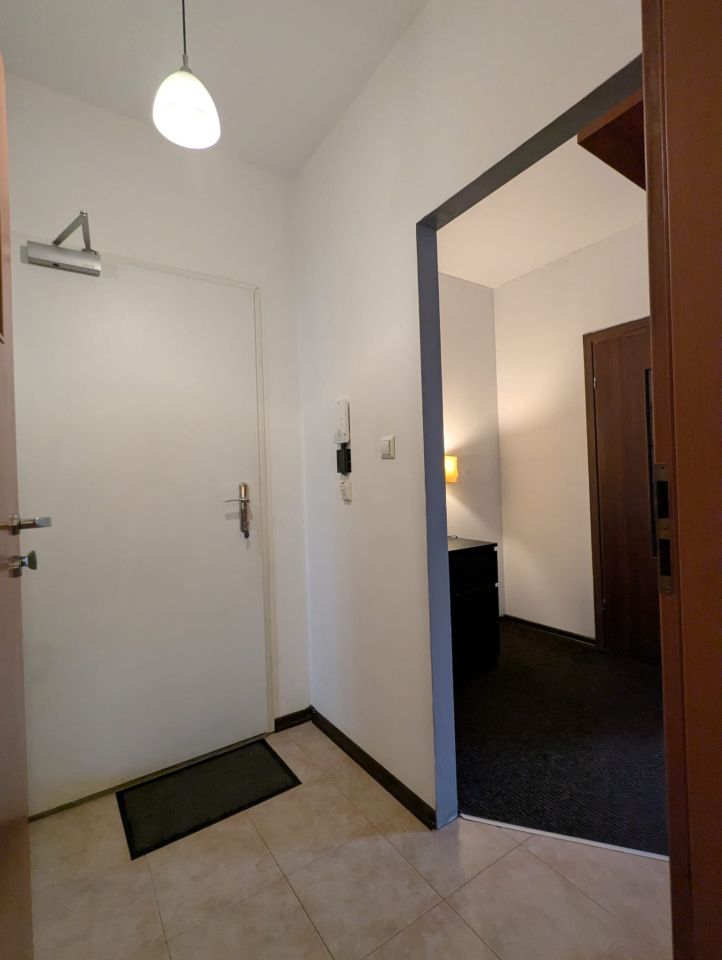 Mieszkanie 2-pokojowe Warszawa Mokotów, al. Wyścigowa. Zdjęcie 4