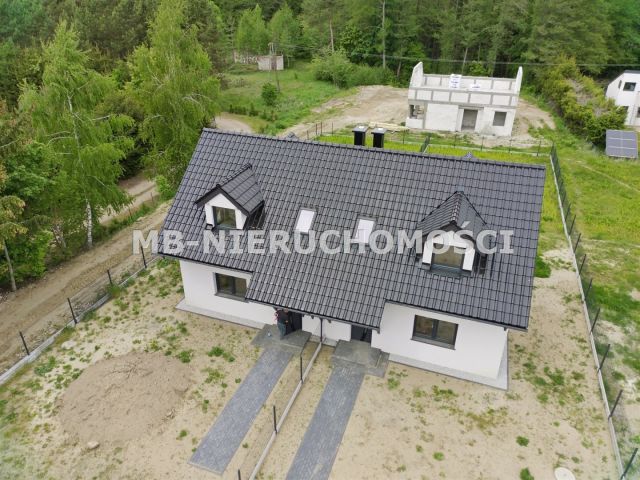 bliźniak, 3 pokoje Stary Dwór. Zdjęcie 10