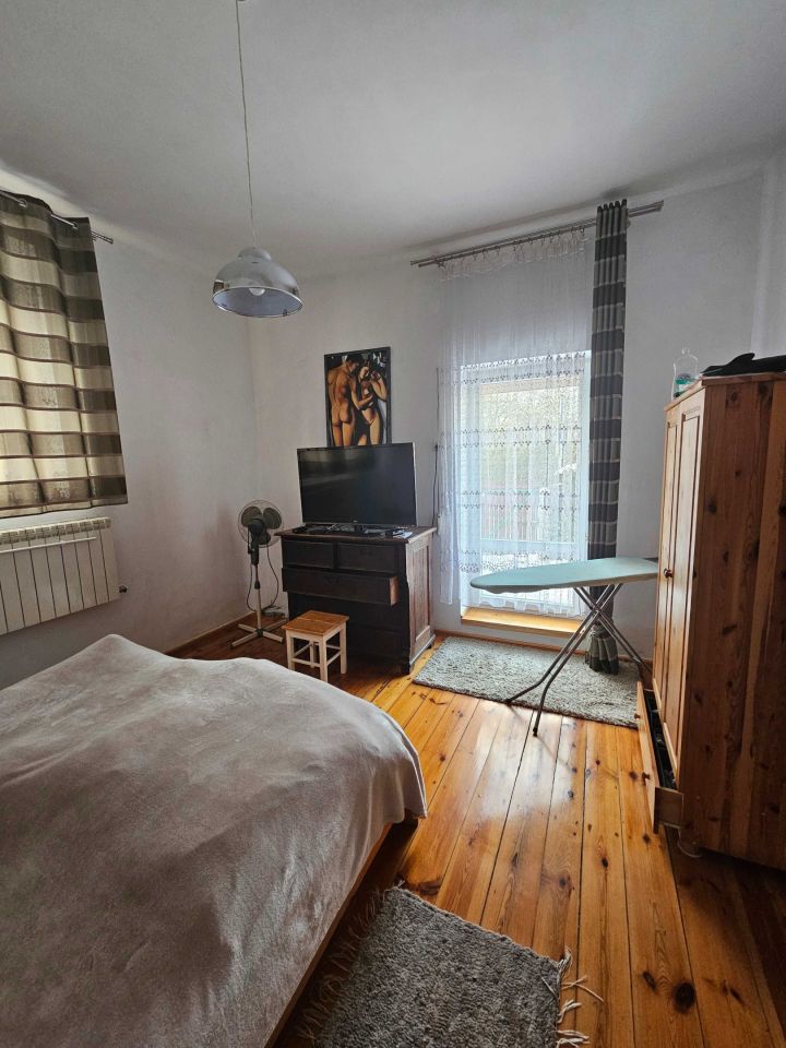 Mieszkanie 5-pokojowe Żmigród. Zdjęcie 3