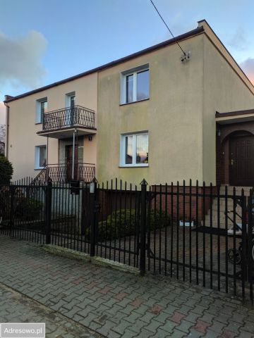 bliźniak, 8 pokoi Rumia. Zdjęcie 1