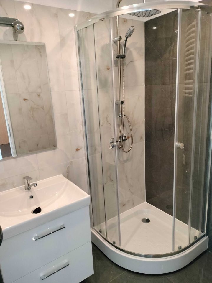 Mieszkanie 3-pokojowe Poznań, os. Przyjaźni. Zdjęcie 6