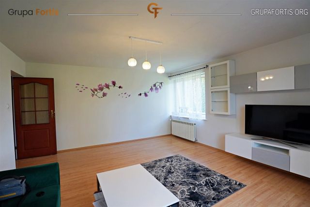 dom wolnostojący, 7 pokoi Pamięcice. Zdjęcie 4