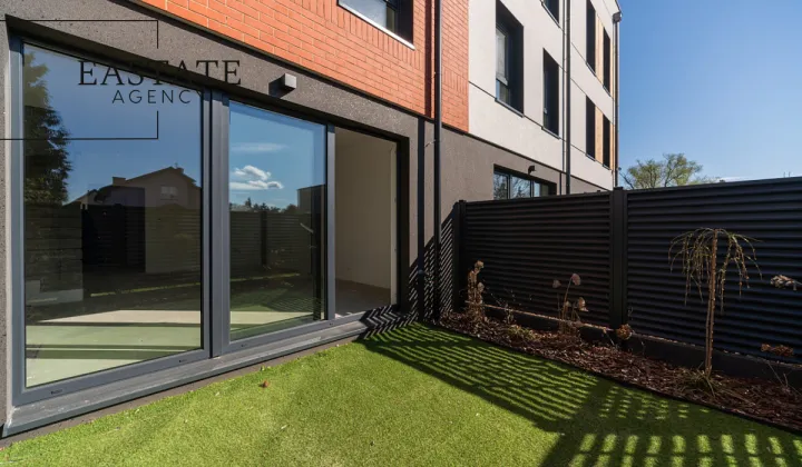 dom szeregowy, 8 pokoi Piaseczno, ul. Miriama Przesmyckiego