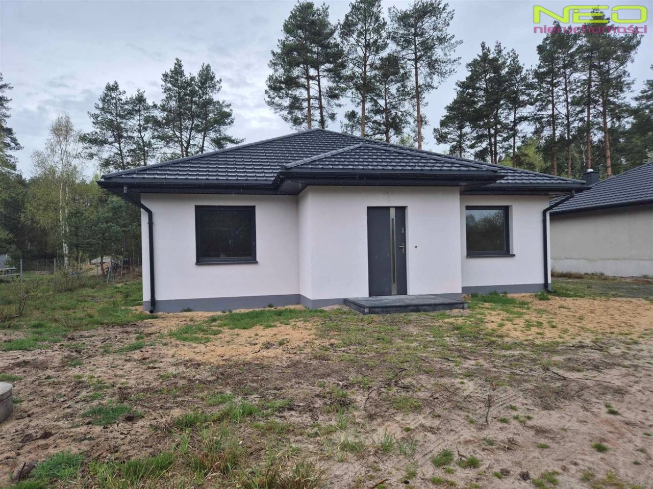 dom wolnostojący, 4 pokoje Kamińsko. Zdjęcie 2