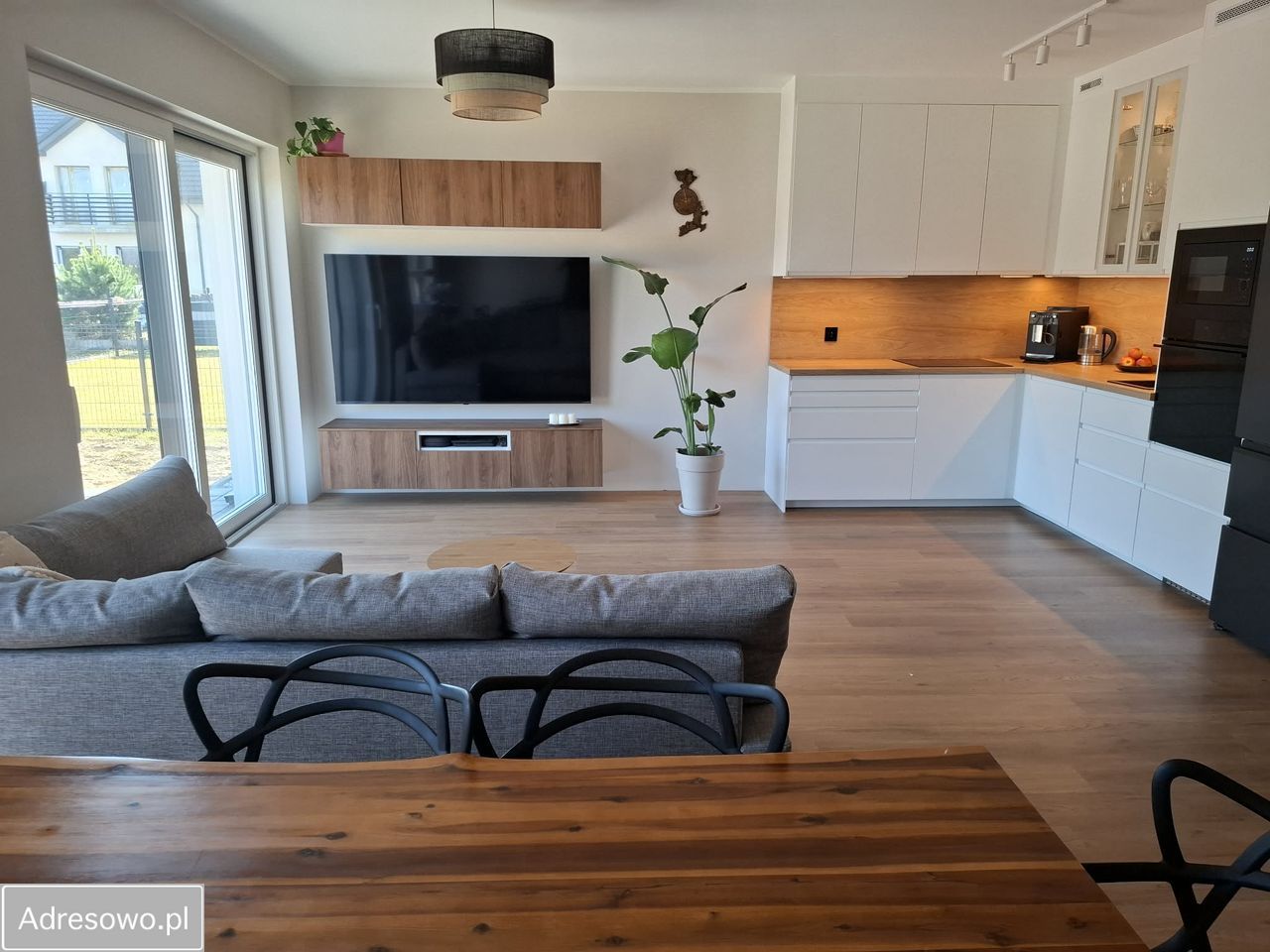 bliźniak, 4 pokoje Miłoszyce. Zdjęcie 1