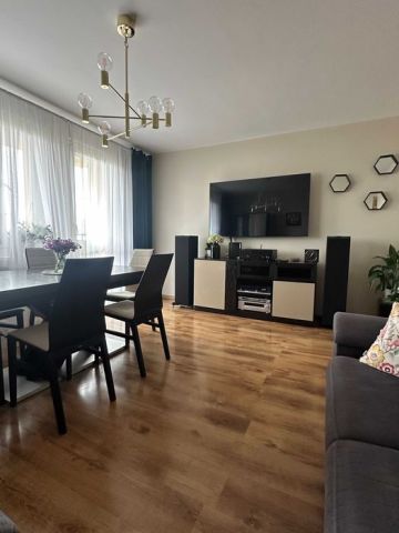 Mieszkanie 3-pokojowe Świdwin, ul. Lotnicza. Zdjęcie 1