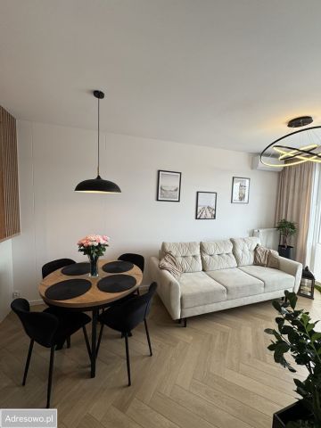 Mieszkanie 2-pokojowe Ożarów Mazowiecki. Zdjęcie 1