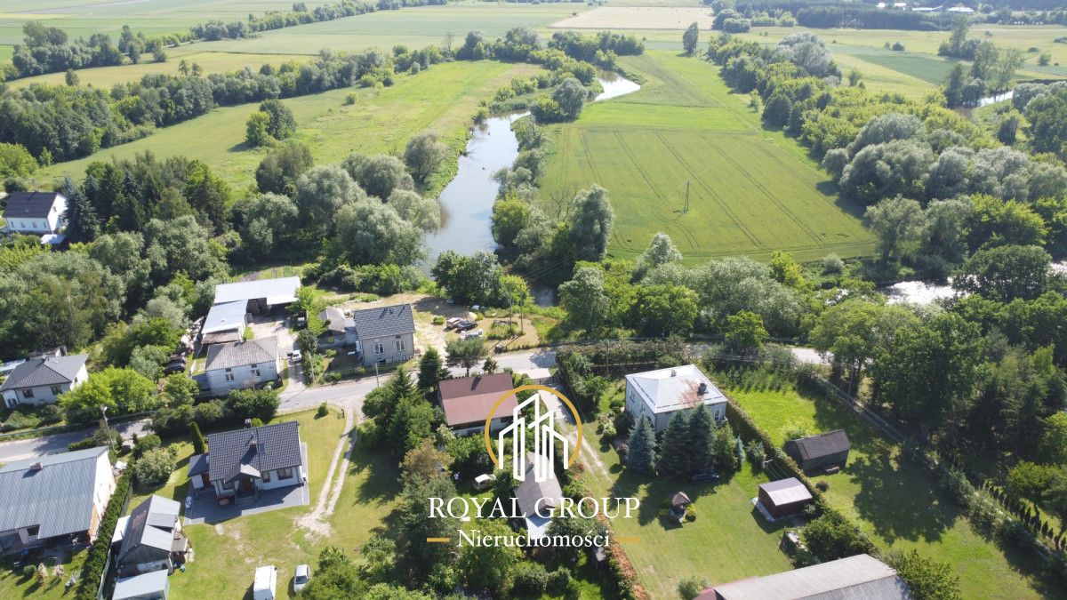 dom wolnostojący, 2 pokoje Zawieprzyce. Zdjęcie 7