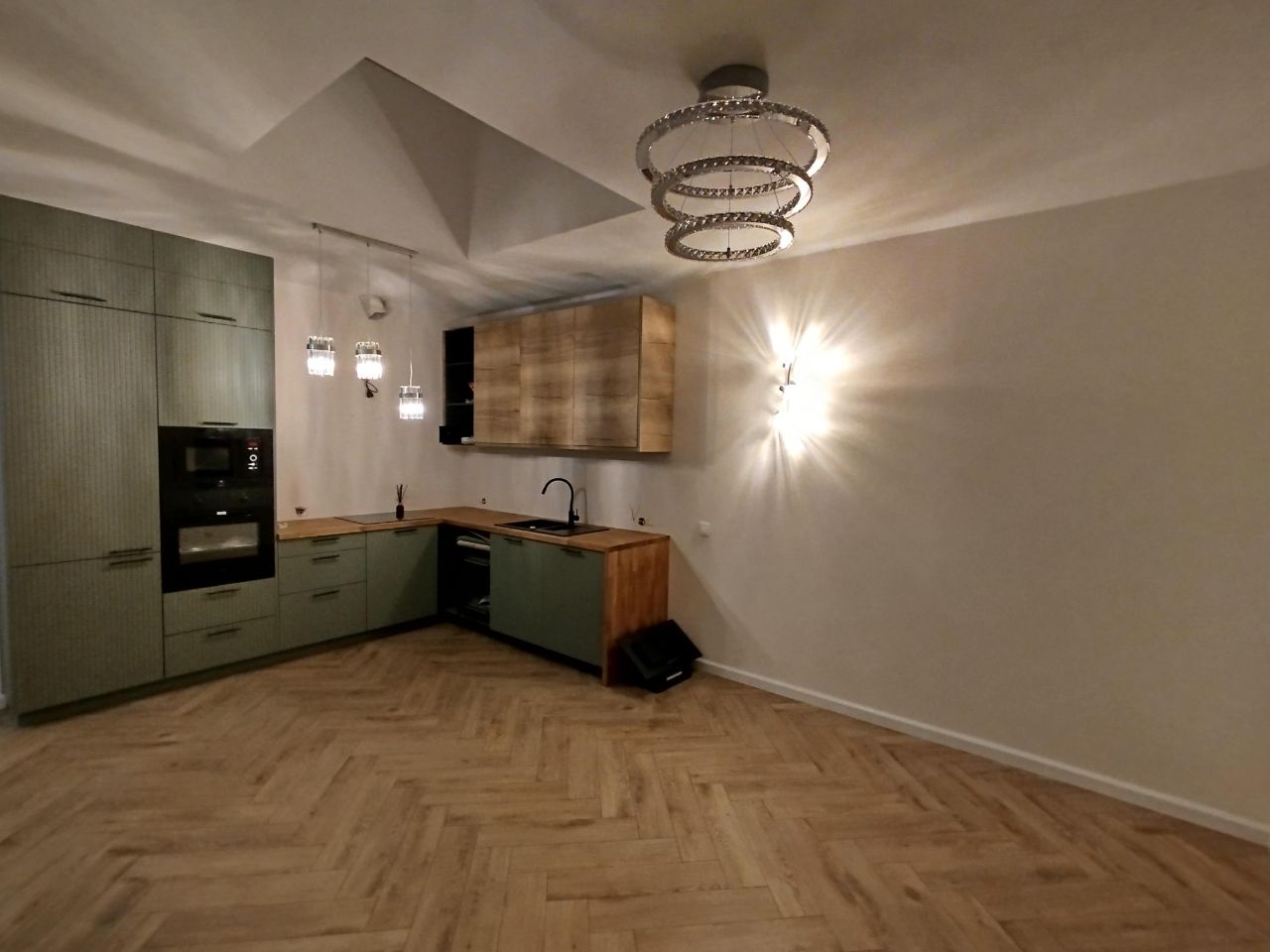 Mieszkanie 3-pokojowe Szczecin Centrum, ul. marsz. Józefa Piłsudskiego. Zdjęcie 2