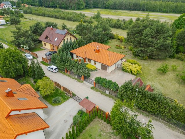 dom wolnostojący, 4 pokoje Borowa Góra. Zdjęcie 21