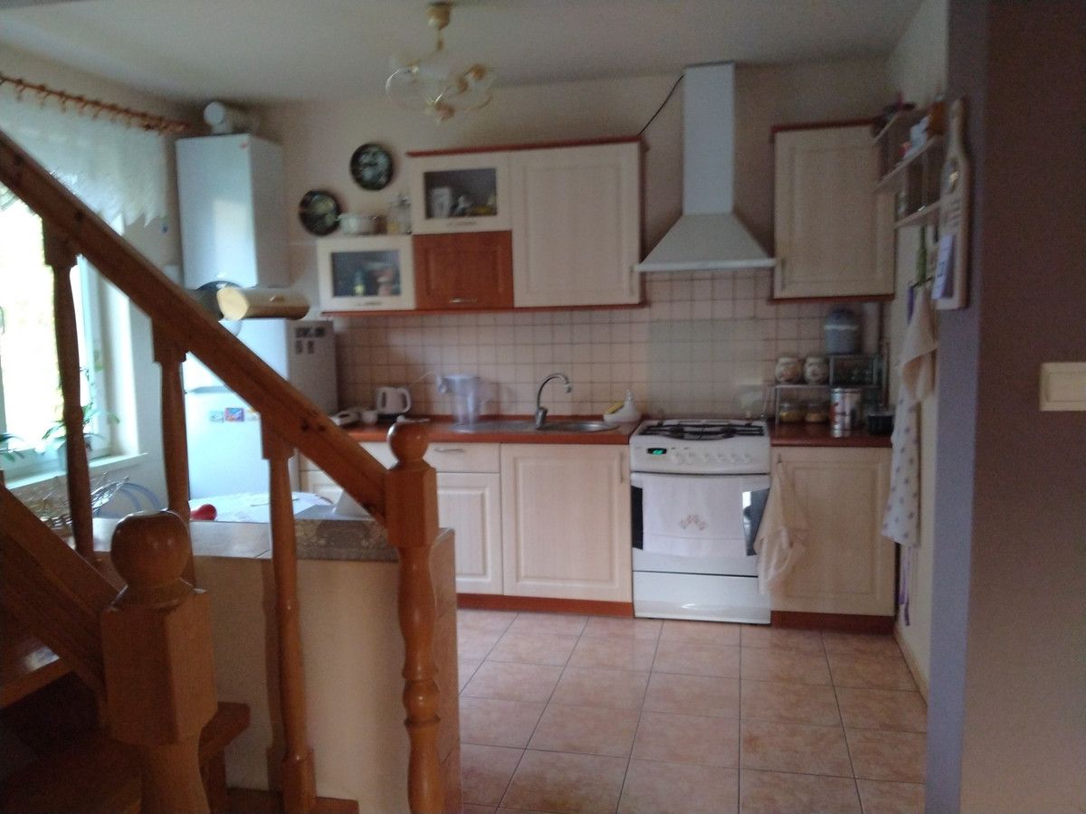 dom wolnostojący, 4 pokoje Ławki. Zdjęcie 8