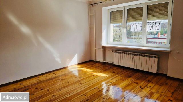 Mieszkanie 2-pokojowe Starachowice. Zdjęcie 1