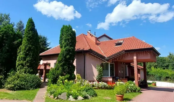 dom wolnostojący, 7 pokoi Olsztyn Jaroty, ul. Pieczewska