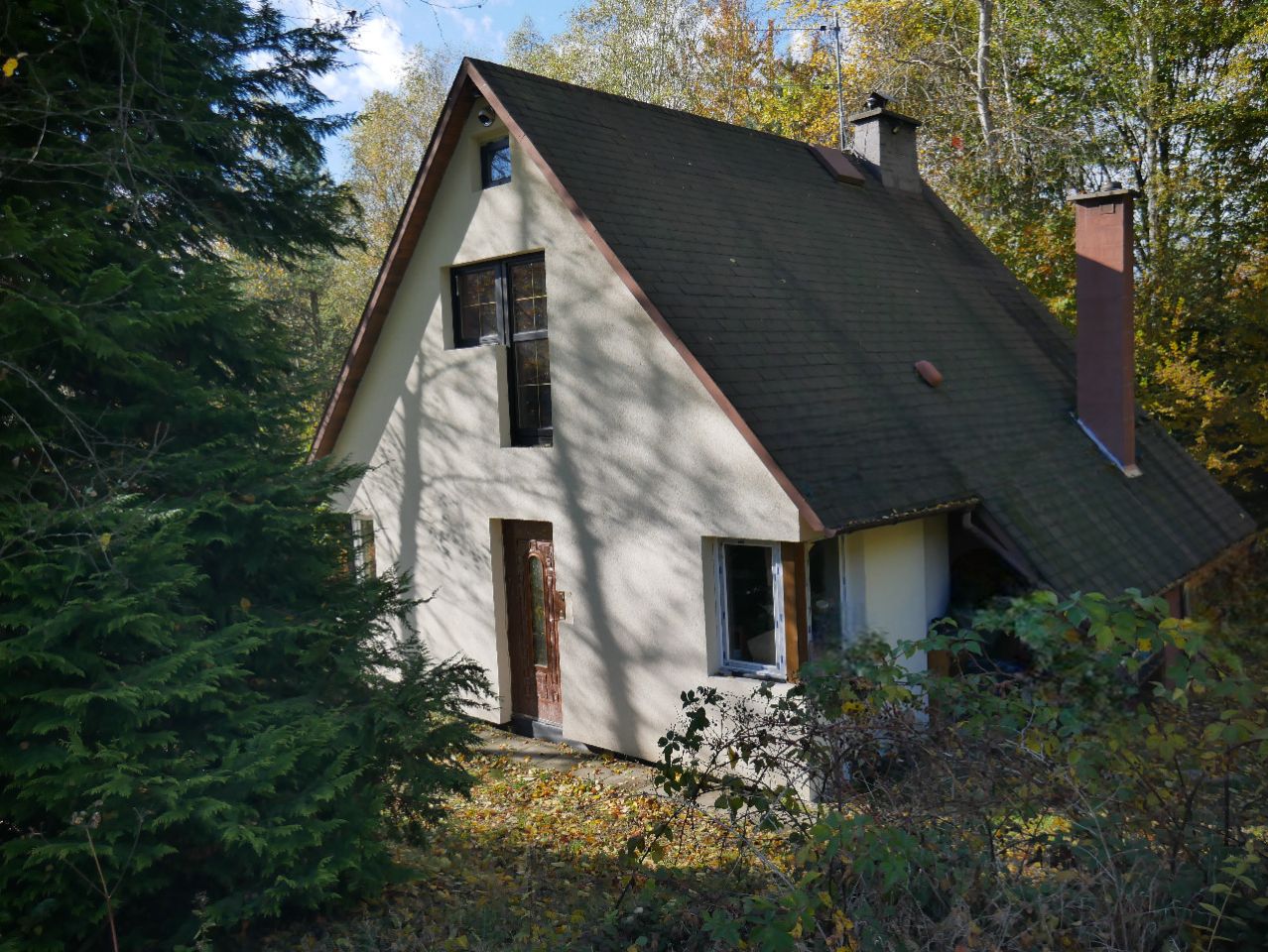 dom wolnostojący, 5 pokoi Rozpucie Młyniska. Zdjęcie 2