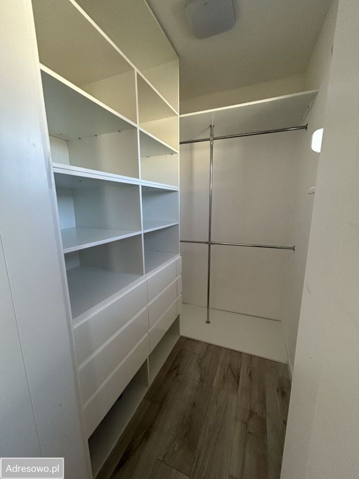 Mieszkanie 2-pokojowe Jelenia Góra Centrum, ul. Osiedle Robotnicze. Zdjęcie 14