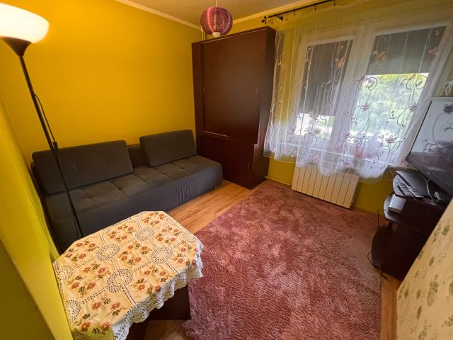 Mieszkanie 3-pokojowe Piotrkowice Małe. Zdjęcie 7