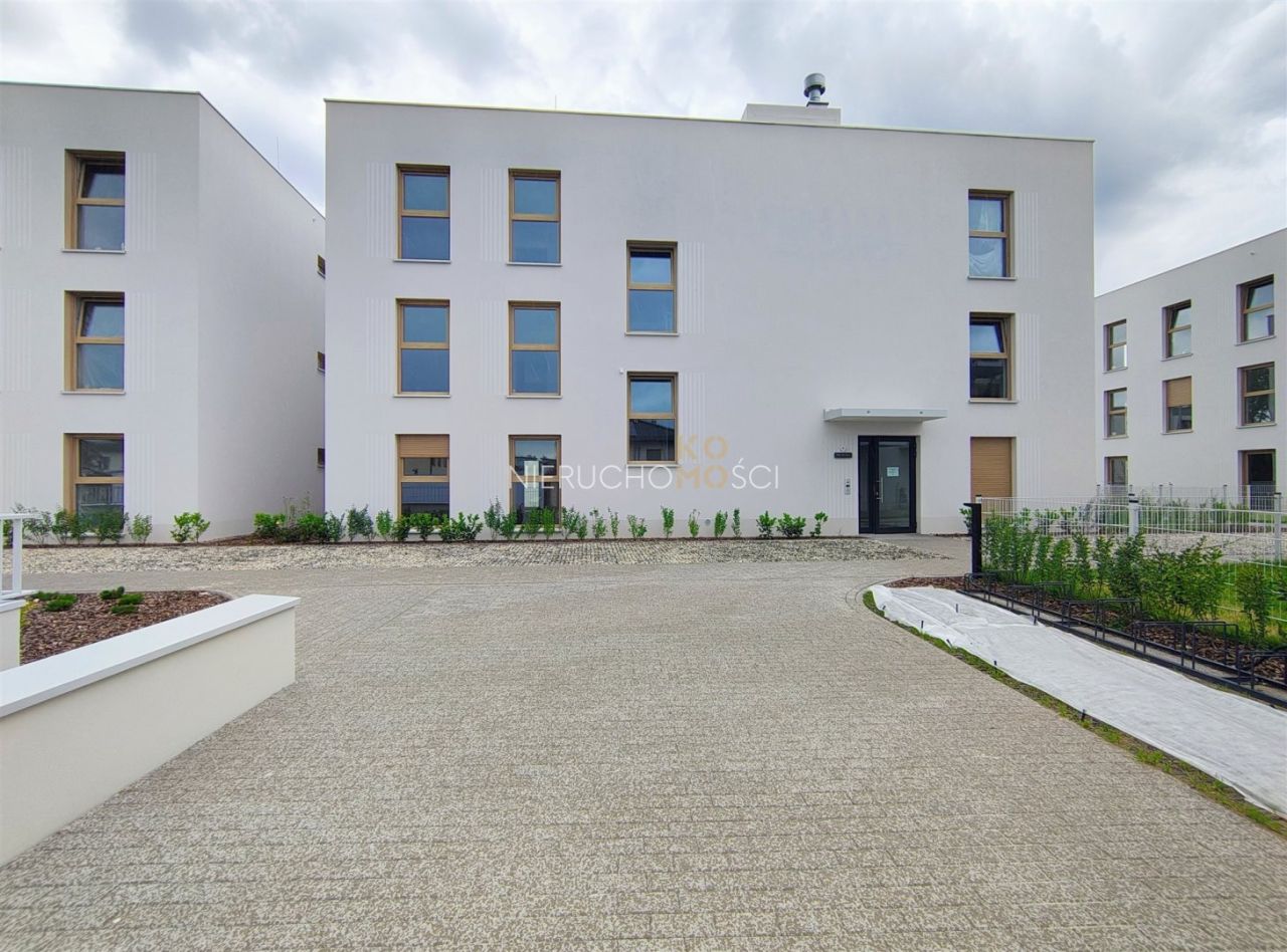 Mieszkanie 3-pokojowe Wrocław Lipa Piotrowska. Zdjęcie 3