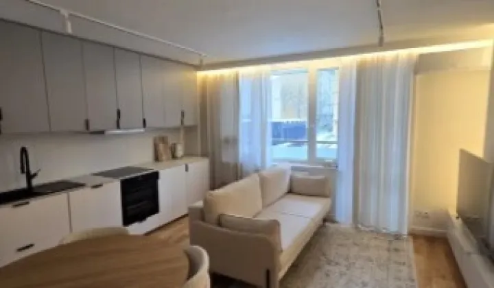 Mieszkanie 3-pokojowe Warszawa Wola, ul. Żelazna