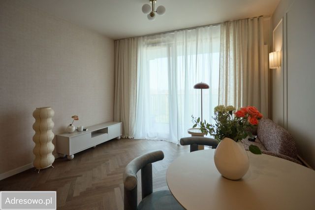 Mieszkanie 2-pokojowe Warszawa Wilanów, ul. Marcelego Handelsmana. Zdjęcie 1