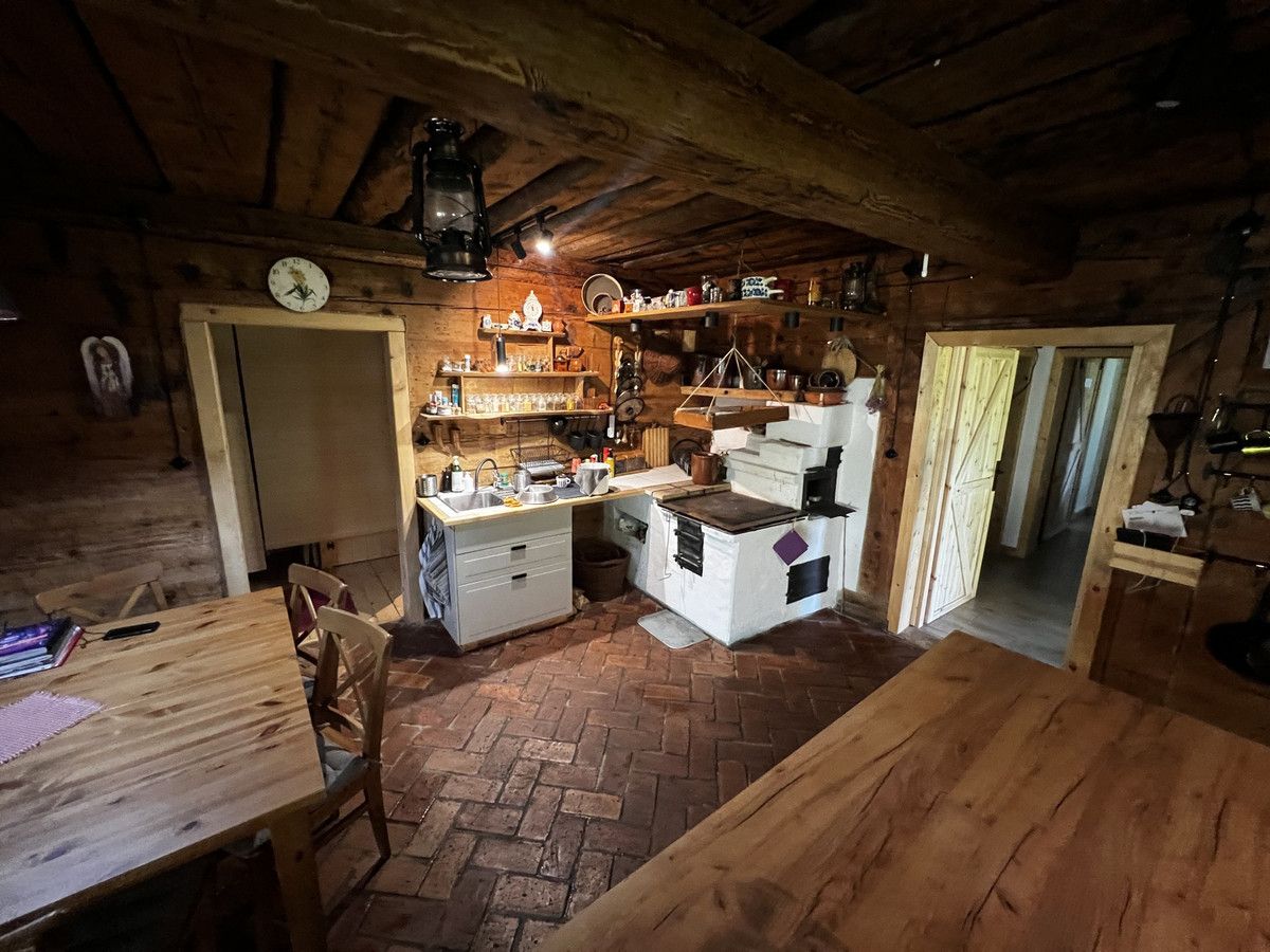 dom wolnostojący, 6 pokoi Smolnik. Zdjęcie 11