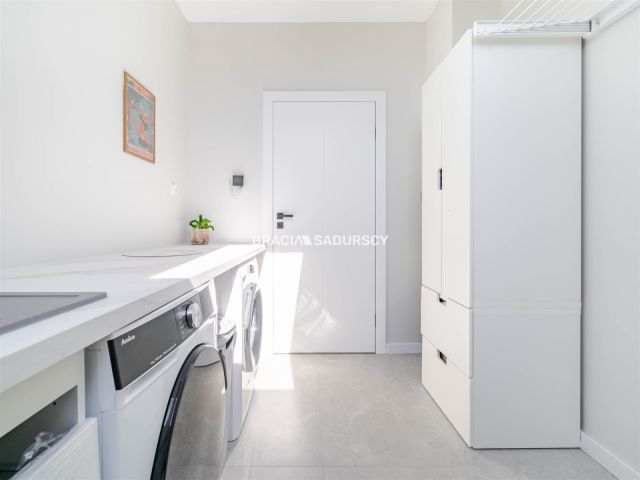 dom wolnostojący, 6 pokoi Młodziejowice. Zdjęcie 30