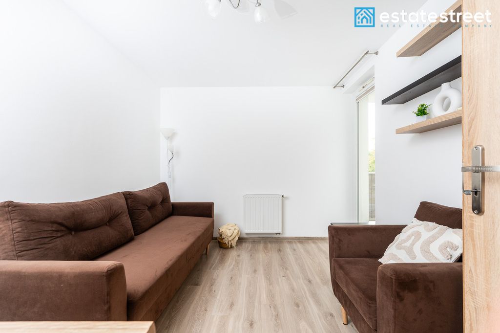 Mieszkanie 2-pokojowe Kraków, os. Bohaterów Września. Zdjęcie 9