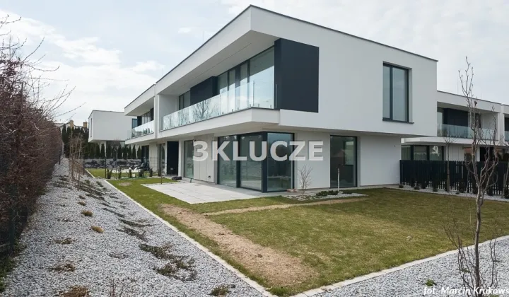 bliźniak, 6 pokoi Dąbrowica