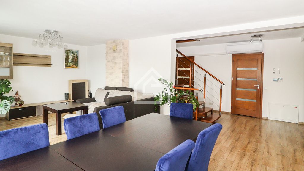 dom wolnostojący, 6 pokoi Gnojnik. Zdjęcie 7