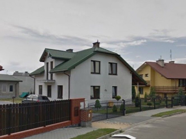 dom wolnostojący, 4 pokoje Łuków Nowy Łuków, ul. Konrada Wallenroda. Zdjęcie 1