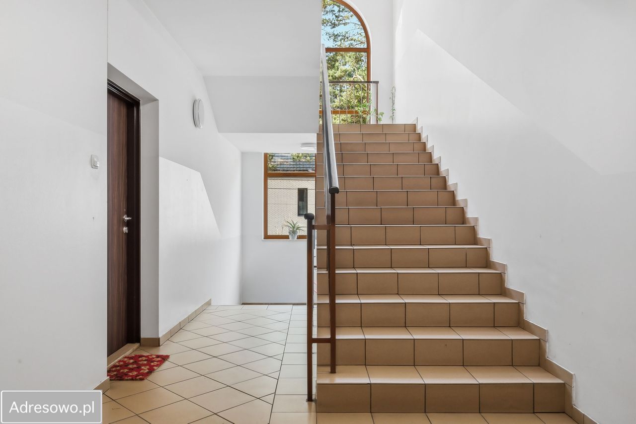 Mieszkanie 3-pokojowe Józefów, ul. Wawerska. Zdjęcie 5