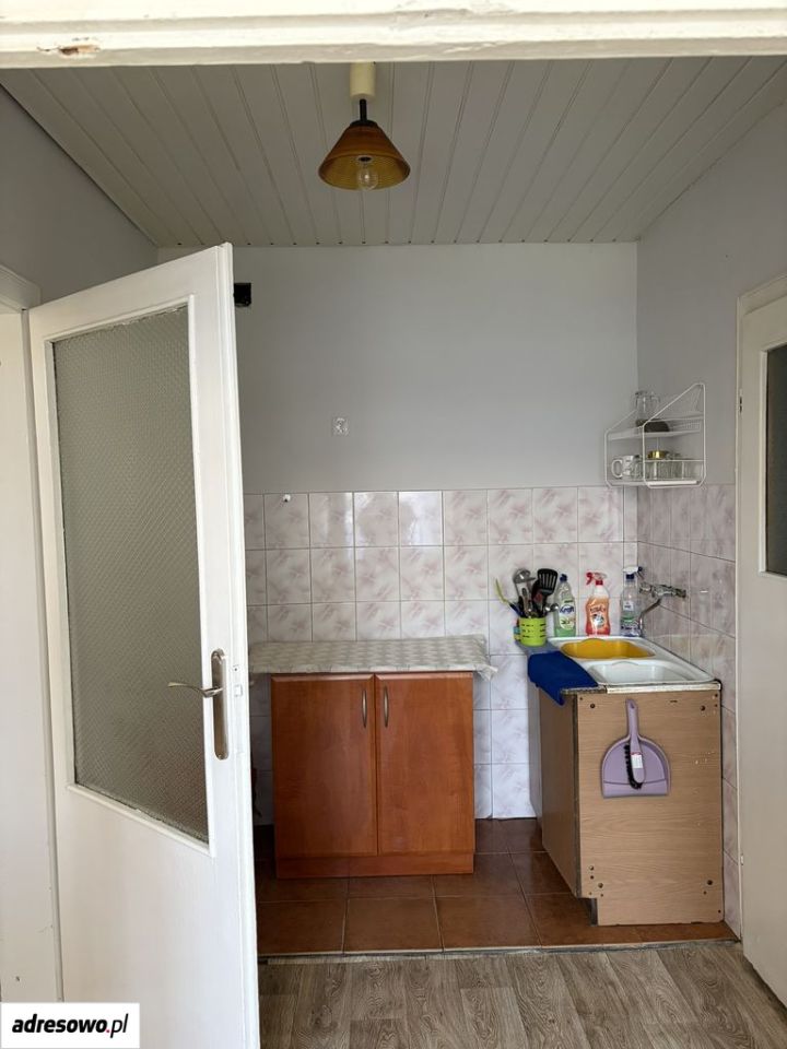 dom wolnostojący, 2 pokoje Gorzkowice, ul. Leonów. Zdjęcie 8