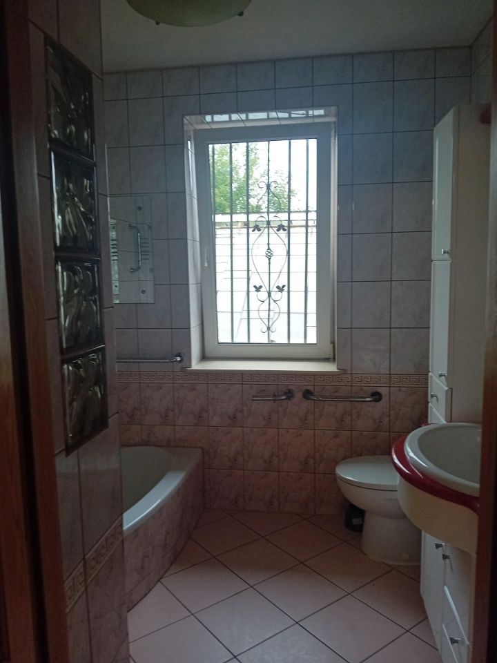 dom wolnostojący, 6 pokoi Jabłonna, ul. Szkolna. Zdjęcie 13