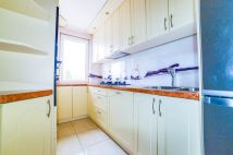 Mieszkanie 3-pokojowe Warszawa Wawer, ul. Krupnicza