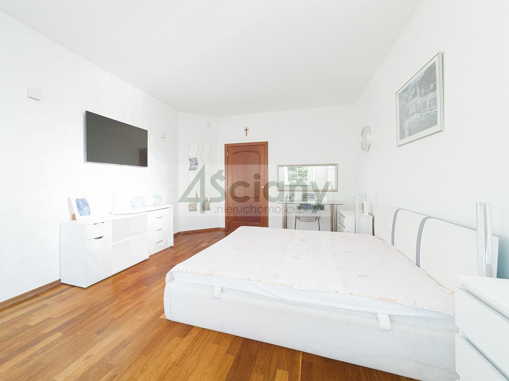 dom wolnostojący, 4 pokoje Piaseczno. Zdjęcie 11