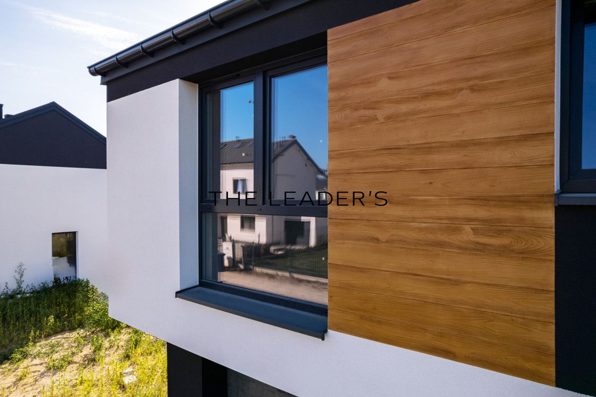 dom wolnostojący, 5 pokoi Łomianki. Zdjęcie 5