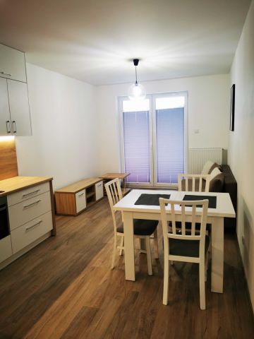 Mieszkanie 2-pokojowe Jelenia Góra Centrum, ul. os. Rakownica. Zdjęcie 1