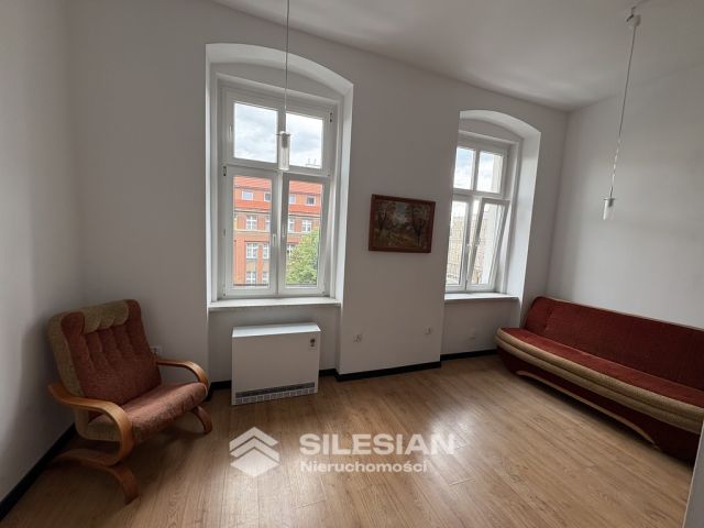 Mieszkanie 8-pokojowe Świdnica Centrum, ul. Stefana Żeromskiego. Zdjęcie 10