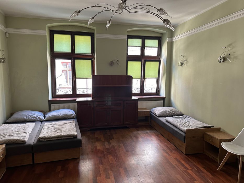 Mieszkanie 4-pokojowe Kalisz, ul. Główny Rynek. Zdjęcie 6