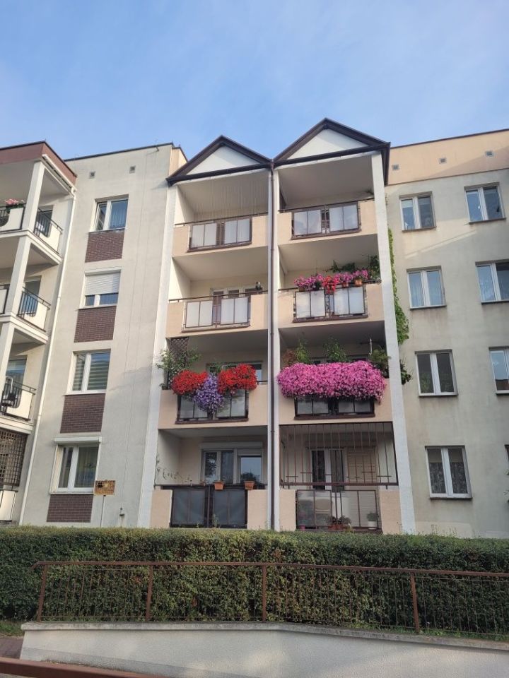 Mieszkanie 3-pokojowe Toruń Chełmińskie Przedmieście, ul. Hugona Kołłątaja. Zdjęcie 1