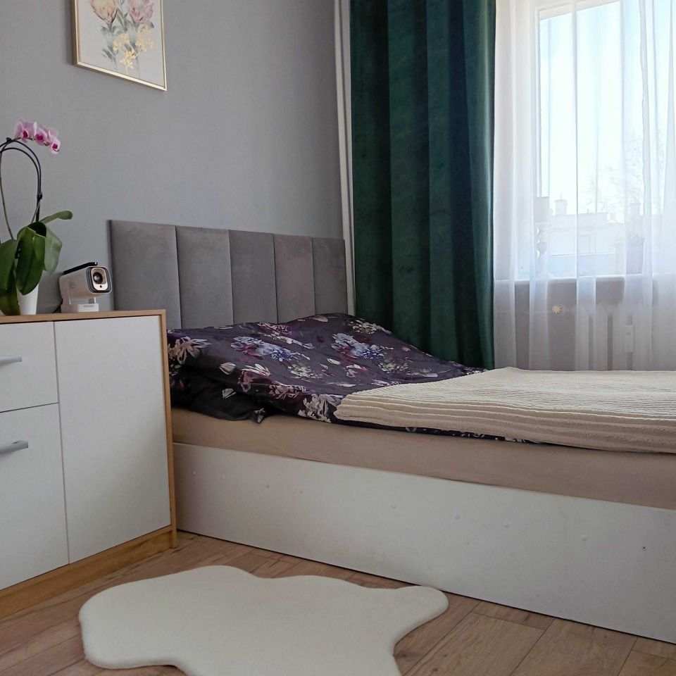 Mieszkanie 4-pokojowe Zduńska Wola, ul. Łaska. Zdjęcie 5