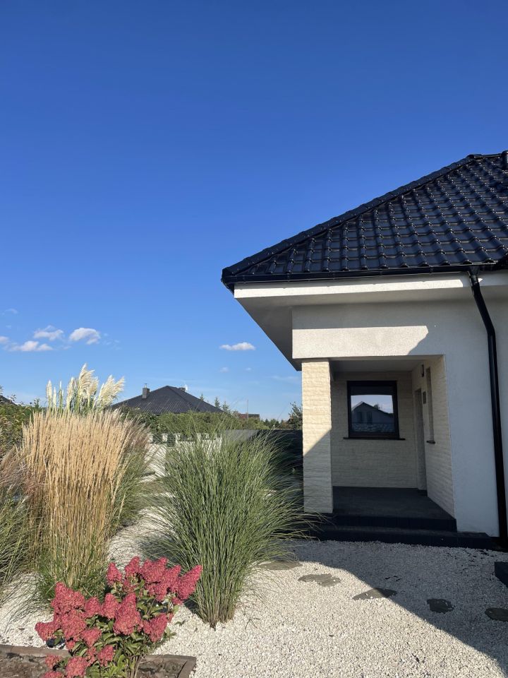 dom wolnostojący, 6 pokoi Dąbcze, ul. Jodłowa. Zdjęcie 3